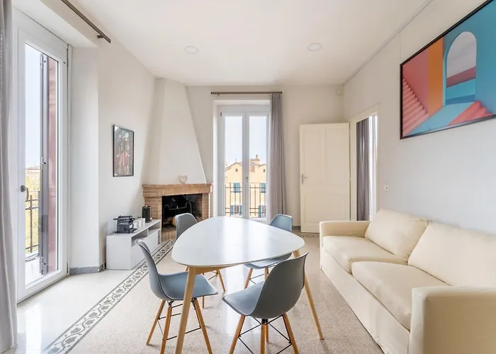La Galleria, Rooftop Flat Nearby Borghese * Rome